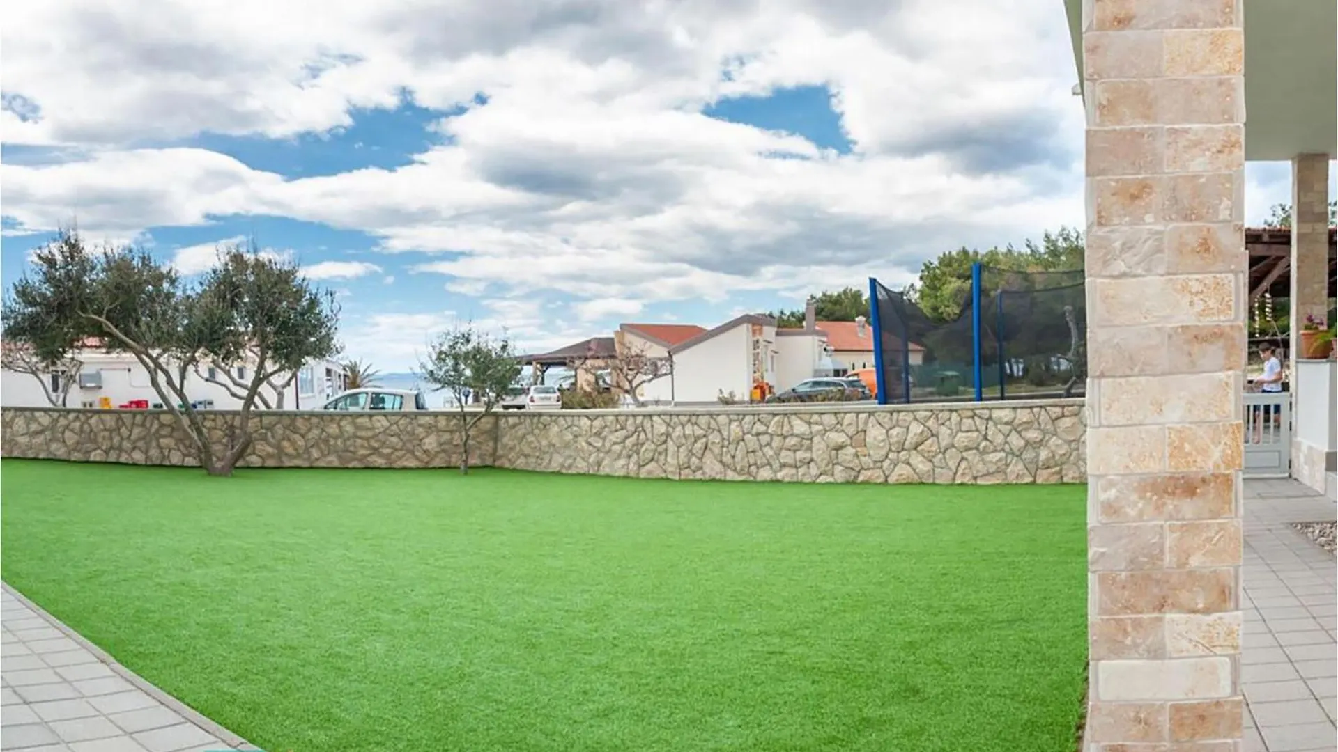Lovely Apartment In Povljana With Wifi Croatia